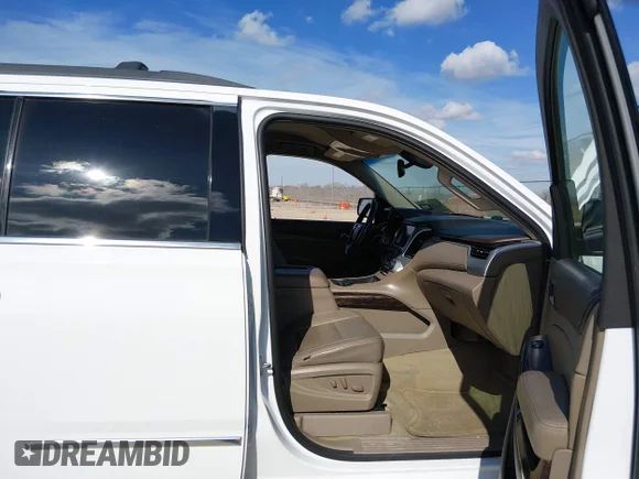 ✅ 2016 GMC Yukon SLE • VIN: 1GKS1AKC9GR245750 • Lot: 44232146. Wystawiony na IAAI z przebiegiem 135 733 mil. Bezpłatny archiwum sprzedaży aukcyjnych z USA i szczegółowy raport historii pojazdu na DreamBid. Zdjęcie 5.