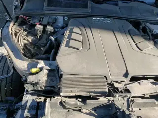 ✅ 2017 Audi Q7 Prestige • VIN: WA1VAAF7XHD054613 • Лот: 49283225. Опубликован ранее на Copart с пробегом 132 181 миль. Бесплатный доступ к архиву аукционных продаж из США и подробный отчёт об истории автомобиля на DreamBid. Изображение 15.