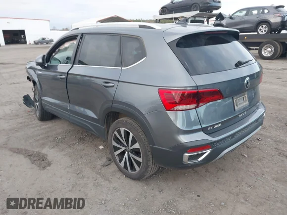 ✅ 2022 Volkswagen Taos SE • VIN: 3VVWX7B2XNM041898 • Lot: 44154774. Wystawiony na IAAI z przebiegiem 29 707 mil. Bezpłatny archiwum sprzedaży aukcyjnych z USA i szczegółowy raport historii pojazdu na DreamBid. Zdjęcie 3.