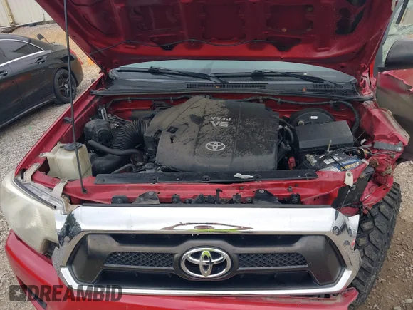 ✅ 2012 Toyota Tacoma PreRunner • VIN: 5TFJU4GN6CX024624 • Lot: 44696939. Wystawiony na IAAI z przebiegiem 204 899 mil. Bezpłatny archiwum sprzedaży aukcyjnych z USA i szczegółowy raport historii pojazdu na DreamBid. Zdjęcie 10.