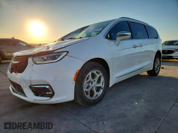 ✅ 2022 Chrysler Pacifica Limited • VIN: 2C4RC3GG5NR180429 • Lot: 76666015. Wystawiony na Copart z przebiegiem 21 453 mil. Bezpłatny archiwum sprzedaży aukcyjnych z USA i szczegółowy raport historii pojazdu na DreamBid. Zdjęcie 1.