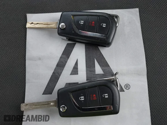 ✅ 2021 Toyota RAV4 LE • VIN: 2T3H1RFVXMW145846 • Лот: 45119678. Опубліковано раніше на IAAI з пробігом 81 380 миль. Безкоштовний доступ до архіву аукціонних продажів зі США та докладний звіт про історію автомобіля на DreamBid. Зображення 11.