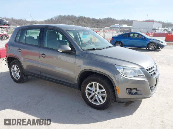 ✅ 2011 Volkswagen Tiguan S • VIN: WVGAV7AX0BW556055 • Lot: 44574906. Listed on IAAI with 130,564 mi. Free auction sales archive from the USA and detailed vehicle history report at DreamBid. Image 1.