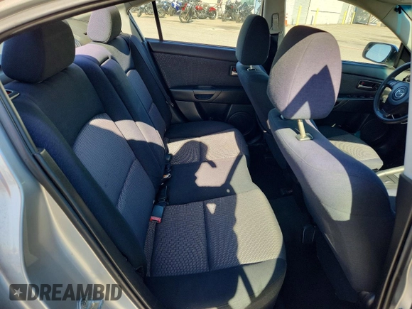 ✅ 2007 Mazda 3 i Touring • VIN: JM1BK12FX71725118 • Lot: 77545235. Wystawiony na Copart z przebiegiem 143 014 mil. Bezpłatny archiwum sprzedaży aukcyjnych z USA i szczegółowy raport historii pojazdu na DreamBid. Zdjęcie 10.