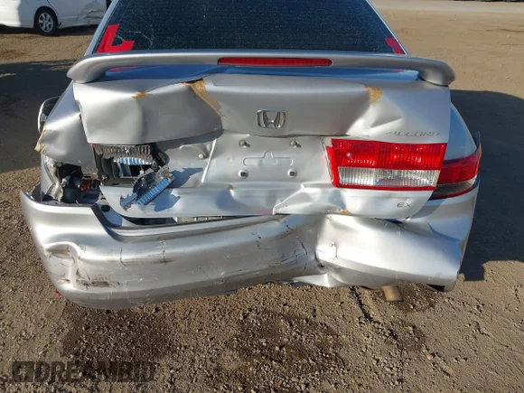 ✅ 2004 Honda Accord EX • VIN: 1HGCM55774A101879 • Lot: 44311137. Wystawiony na IAAI z przebiegiem 279 592 mil. Bezpłatny archiwum sprzedaży aukcyjnych z USA i szczegółowy raport historii pojazdu na DreamBid. Zdjęcie 6.
