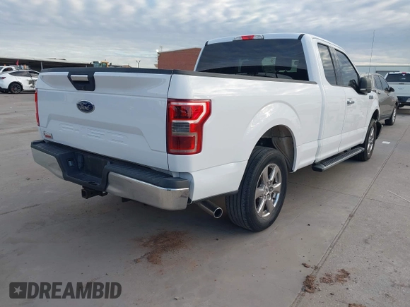 ✅ 2018 Ford F-150 XL • VIN: 1FTEX1CB4JKG12096 • Lot: 44606550. Wystawiony na IAAI z przebiegiem 45 936 mil. Bezpłatny archiwum sprzedaży aukcyjnych z USA i szczegółowy raport historii pojazdu na DreamBid. Zdjęcie 4.
