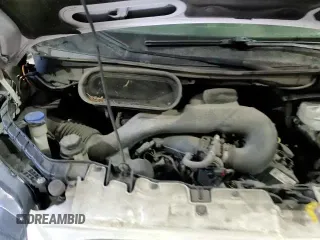 ✅ 2018 Ford Transit • VIN: 1FTYR1CM3JKA93793 • Лот: 42607275. Опубликован ранее на Copart с пробегом 125 241 миль. Бесплатный доступ к архиву аукционных продаж из США и подробный отчёт об истории автомобиля на DreamBid. Изображение 14.