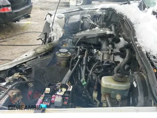 ✅ 2005 Toyota Tacoma PreRunner • VIN: 5TETX62N85Z121970 • Lot: 41384492. Wystawiony na IAAI z przebiegiem 208 959 mil. Bezpłatny archiwum sprzedaży aukcyjnych z USA i szczegółowy raport historii pojazdu na DreamBid. Zdjęcie 19.