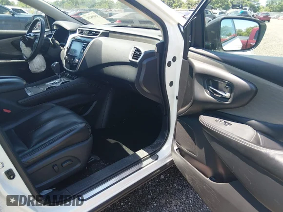 ✅ 2016 Nissan Murano Platinum • VIN: 5N1AZ2MG2GN167515 • Lot: 45098382. Listed on IAAI with 133,824 mi. Free auction sales archive from the USA and detailed vehicle history report at DreamBid. Image 5.