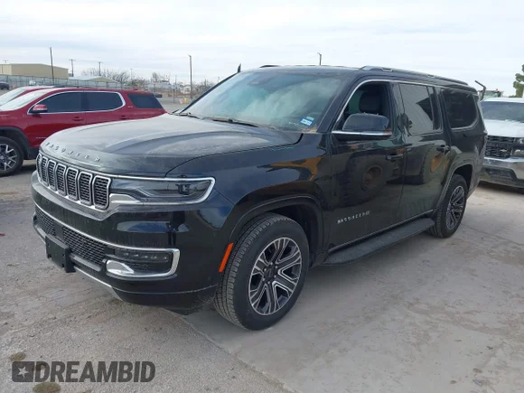 ✅ 2025 Jeep Wagoneer Series II • VIN: 1C4SJSBP9SS530650 • Lot: 44067225. Wystawiony na IAAI z przebiegiem 2 413 mil. Bezpłatny archiwum sprzedaży aukcyjnych z USA i szczegółowy raport historii pojazdu na DreamBid. Zdjęcie 2.