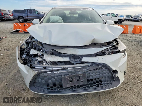✅ 2020 Toyota Corolla LE • VIN: JTDEPRAE9LJ070868 • Lot: 46045976. Wystawiony na Copart z przebiegiem 56 988 mil. Bezpłatny archiwum sprzedaży aukcyjnych z USA i szczegółowy raport historii pojazdu na DreamBid. Zdjęcie 5.