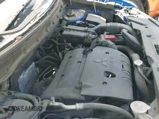 ✅ 2015 Mitsubishi Outlander ES • VIN: 4A4AP3AU3FE053962 • Лот: 42942766. Опубликован ранее на IAAI с пробегом 124 270 миль. Бесплатный доступ к архиву аукционных продаж из США и подробный отчёт об истории автомобиля на DreamBid. Изображение 12.