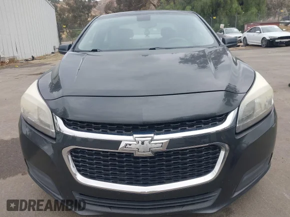 ✅ 2014 Chevrolet Malibu LS • VIN: 1G11B5SL6EF181363 • Lot: 44758361. Wystawiony na IAAI z przebiegiem 237 050 mil. Bezpłatny archiwum sprzedaży aukcyjnych z USA i szczegółowy raport historii pojazdu na DreamBid. Zdjęcie 6.