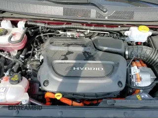 ✅ 2023 Chrysler Pacifica Hybrid Limited • VIN: 2C4RC1S78PR542915 • Lot: 67202695. Listed on Copart with 14,421 mi. Free auction sales archive from the USA and detailed vehicle history report at DreamBid. Image 15.