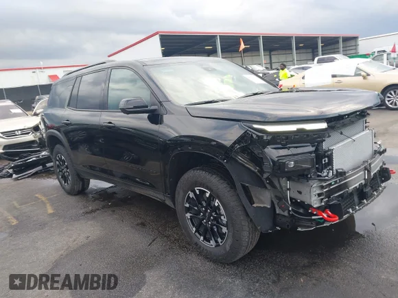✅ 2026 Chevrolet Traverse AWD Z71 • VIN: 1GNEVJKS8TJ107430 • Lot: 44360348. Wystawiony na IAAI z przebiegiem 5 767 mil. Bezpłatny archiwum sprzedaży aukcyjnych z USA i szczegółowy raport historii pojazdu na DreamBid. Zdjęcie 1.