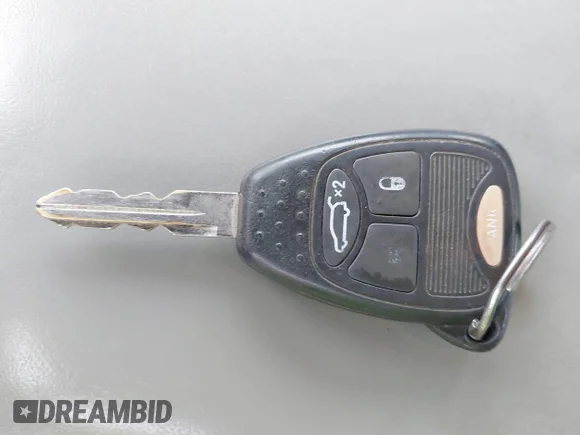 ✅ 2007 Chrysler Sebring Limited • VIN: 1C3LC66K97N693796 • Лот: 42662534. Опубліковано раніше на IAAI з пробігом 119 160 миль. Безкоштовний доступ до архіву аукціонних продажів зі США та докладний звіт про історію автомобіля на DreamBid. Зображення 11.
