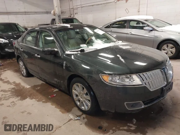✅ 2010 Lincoln MKZ • VIN: 3LNHL2JC0AR656890 • Lot: 44065606. Wystawiony na IAAI z przebiegiem 140 081 mil. Bezpłatny archiwum sprzedaży aukcyjnych z USA i szczegółowy raport historii pojazdu na DreamBid. Zdjęcie 1.
