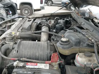 ✅ 2004 Ford F-350 XL • VIN: 1FTSW31P74EB82812 • Lot: 43485371. Wystawiony na IAAI z przebiegiem 324 472 mil. Bezpłatny archiwum sprzedaży aukcyjnych z USA i szczegółowy raport historii pojazdu na DreamBid. Zdjęcie 20.