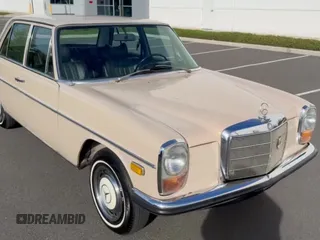 ✅ 1971 Mercedes-Benz 220 • VIN: 11501010064211 • Lot: 91277475. Listed on Copart with 43,818 mi. Free auction sales archive from the USA and detailed vehicle history report at DreamBid. Image 11.