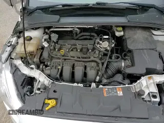 ✅ 2017 Ford Focus SE • VIN: 1FADP3F22HL274260 • Lot: 57409525. Listed on Copart with 122,592 mi. Free auction sales archive from the USA and detailed vehicle history report at DreamBid. Image 16.