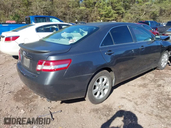✅ 2010 Toyota Camry LE • VIN: 4T1BF3EK1AU087898 • Lot: 43512407. Wystawiony na IAAI z przebiegiem 175 511 mil. Bezpłatny archiwum sprzedaży aukcyjnych z USA i szczegółowy raport historii pojazdu na DreamBid. Zdjęcie 4.