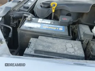 ✅ 2008 Kia Sorento EX • VIN: KNDJC736285852479 • Lot: 42700603. Wystawiony na IAAI z przebiegiem 230 886 mil. Bezpłatny archiwum sprzedaży aukcyjnych z USA i szczegółowy raport historii pojazdu na DreamBid. Zdjęcie 12.