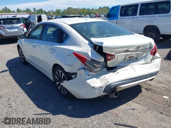 ✅ 2018 Nissan Altima SV • VIN: 1N4AL3AP0JC214243 • Lot: 44650684. Wystawiony na IAAI z przebiegiem 154 736 mil. Bezpłatny archiwum sprzedaży aukcyjnych z USA i szczegółowy raport historii pojazdu na DreamBid. Zdjęcie 3.