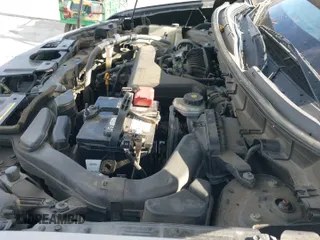 ✅ 2017 Nissan Rogue SV • VIN: 5N1AT2MT4HC880802 • Lot: 40162209. Wystawiony na IAAI z przebiegiem 94 063 mil. Bezpłatny archiwum sprzedaży aukcyjnych z USA i szczegółowy raport historii pojazdu na DreamBid. Zdjęcie 15.