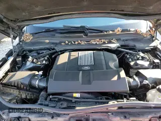 ✅ 2016 Land Rover Range Rover Autobiography • VIN: SALGV2EF4GA302073 • Lot: 86254564. Wystawiony na Copart z przebiegiem 140 140 mil. Bezpłatny archiwum sprzedaży aukcyjnych z USA i szczegółowy raport historii pojazdu na DreamBid. Zdjęcie 14.