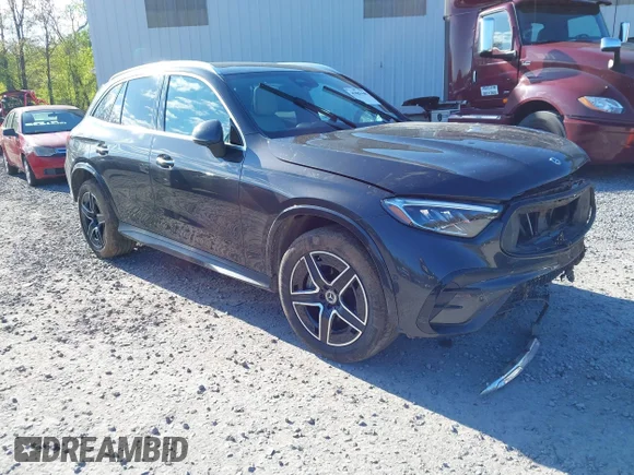 ✅ 2024 Mercedes-Benz GLC 300 • VIN: W1NKM4HB7RF234553 • Лот: 45023446. Опубликован ранее на IAAI с пробегом 36 579 миль. Бесплатный доступ к архиву аукционных продаж из США и подробный отчёт об истории автомобиля на DreamBid. Изображение 1.