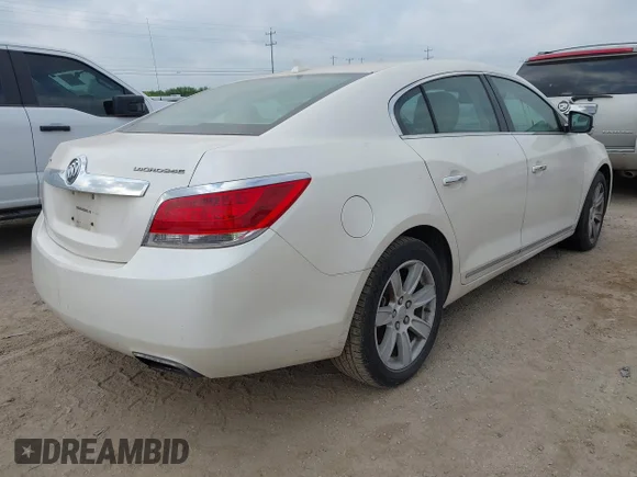 ✅ 2012 Buick LaCrosse Leather • VIN: 1G4GC5E33CF337877 • Лот: 42144599. Опубликован ранее на IAAI с пробегом 222 729 миль. Бесплатный доступ к архиву аукционных продаж из США и подробный отчёт об истории автомобиля на DreamBid. Изображение 4.