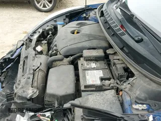 ✅ 2016 Hyundai Elantra SE • VIN: 5NPDH4AE8GH714886 • Lot: 43626076. Listed on IAAI with 120,902 mi. Free auction sales archive from the USA and detailed vehicle history report at DreamBid. Image 19.