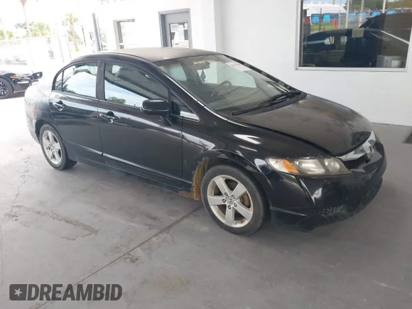 ✅ 2010 Honda Civic LX-S • VIN: 19XFA1F69AE082229 • Lot: 45621004. Wystawiony na IAAI z przebiegiem 162 309 mil. Bezpłatny archiwum sprzedaży aukcyjnych z USA i szczegółowy raport historii pojazdu na DreamBid. Zdjęcie 1.