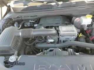 ✅ 2019 Ram 1500 Big Horn • VIN: 1C6RREFT2KN770290 • Lot: 85201025. Wystawiony na Copart z przebiegiem 95 169 mil. Bezpłatny archiwum sprzedaży aukcyjnych z USA i szczegółowy raport historii pojazdu na DreamBid. Zdjęcie 14.