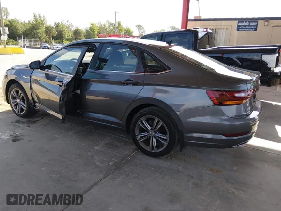 ✅ 2019 Volkswagen Jetta S • VIN: 3VWC57BU9KM079883 • Lot: 45198813. Wystawiony na IAAI z przebiegiem 53 570 mil. Bezpłatny archiwum sprzedaży aukcyjnych z USA i szczegółowy raport historii pojazdu na DreamBid. Zdjęcie 6.