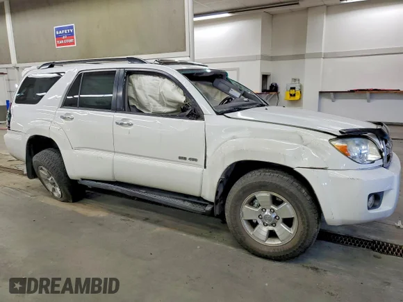 ✅ 2008 Toyota 4Runner SR5 • VIN: JTEBU14R18K017980 • Lot: 41829886. Wystawiony na Copart z przebiegiem Nie podano. Bezpłatny archiwum sprzedaży aukcyjnych z USA i szczegółowy raport historii pojazdu na DreamBid. Zdjęcie 4.