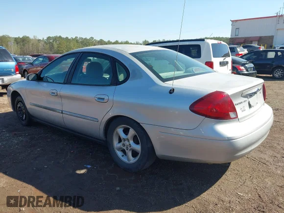 ✅ 2000 Ford Taurus SES • VIN: 1FAFP55U0YA271747 • Лот: 41862525. Опубликован ранее на IAAI с пробегом 231 040 миль. Бесплатный доступ к архиву аукционных продаж из США и подробный отчёт об истории автомобиля на DreamBid. Изображение 3.