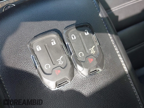 ✅ 2017 GMC Acadia Denali • VIN: 1GKKNXLSXHZ160687 • Lot: 42289532. Wystawiony na IAAI z przebiegiem 81 012 mil. Bezpłatny archiwum sprzedaży aukcyjnych z USA i szczegółowy raport historii pojazdu na DreamBid. Zdjęcie 11.