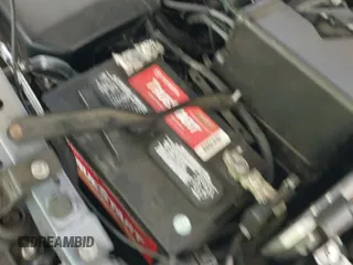 ✅ 2006 Toyota RAV4 Limited • VIN: JTMBK31V065003782 • Lot: 42511633. Wystawiony na IAAI z przebiegiem 57 951 mil. Bezpłatny archiwum sprzedaży aukcyjnych z USA i szczegółowy raport historii pojazdu na DreamBid. Zdjęcie 19.