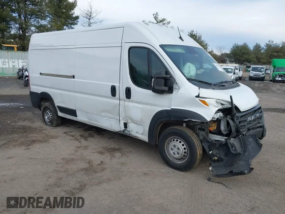 ✅ 2025 Ram ProMaster Cargo Tradesman • VIN: 3C6LRVDG7SE521497 • Lot: 44037031. Wystawiony na IAAI z przebiegiem 16 727 mil. Bezpłatny archiwum sprzedaży aukcyjnych z USA i szczegółowy raport historii pojazdu na DreamBid. Zdjęcie 1.