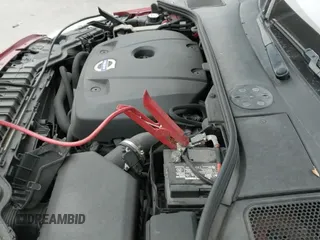 ✅ 2015 Volvo V60 T5 Drive-E Premier • VIN: YV140MEK5F1246462 • Lot: 41279941. Wystawiony na IAAI z przebiegiem 81 250 mil. Bezpłatny archiwum sprzedaży aukcyjnych z USA i szczegółowy raport historii pojazdu na DreamBid. Zdjęcie 19.