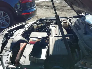 ✅ 2010 Toyota Camry • VIN: 4T1BB3EK6AU113584 • Lot: 41357024. Wystawiony na IAAI z przebiegiem 208 724 mil. Bezpłatny archiwum sprzedaży aukcyjnych z USA i szczegółowy raport historii pojazdu na DreamBid. Zdjęcie 13.