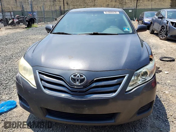 ✅ 2010 Toyota Camry LE • VIN: 4T1BF3EK2AU094357 • Lot: 61060936. Wystawiony na Copart z przebiegiem Nie podano. Bezpłatny archiwum sprzedaży aukcyjnych z USA i szczegółowy raport historii pojazdu na DreamBid. Zdjęcie 5.