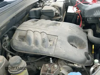 ✅ 2009 Hyundai Santa Fe SE • VIN: 5NMSH13E09H288324 • Lot: 42783569. Listed on IAAI with 251,737 mi. Free auction sales archive from the USA and detailed vehicle history report at DreamBid. Image 18.