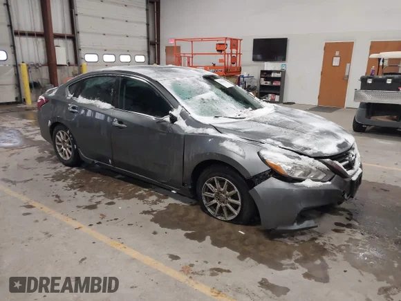 ✅ 2017 Nissan Altima S • VIN: 1N4AL3AP8HN331308 • Lot: 43844110. Wystawiony na IAAI z przebiegiem 269 396 mil. Bezpłatny archiwum sprzedaży aukcyjnych z USA i szczegółowy raport historii pojazdu na DreamBid. Zdjęcie 1.