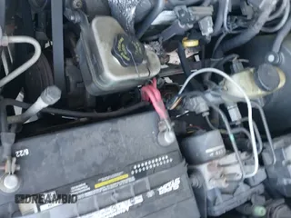 ✅ 2004 Ford Explorer Sport Trac XLS • VIN: 1FMZU67K44UA22406 • Лот: 43117803. Опубликован ранее на IAAI с пробегом 187 751 миль. Бесплатный доступ к архиву аукционных продаж из США и подробный отчёт об истории автомобиля на DreamBid. Изображение 12.