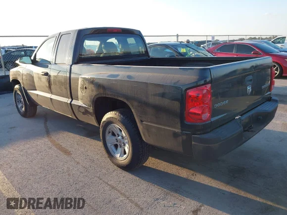 ✅ 2010 Dodge Dakota • VIN: 1D7CE2BK9AS184066 • Lot: 43702579. Wystawiony na IAAI z przebiegiem 170 395 mil. Bezpłatny archiwum sprzedaży aukcyjnych z USA i szczegółowy raport historii pojazdu na DreamBid. Zdjęcie 3.