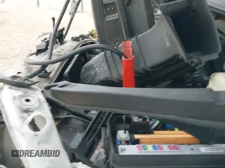 ✅ 2015 Toyota Highlander LE Plus • VIN: 5TDZKRFH8FS084089 • Lot: 42290597. Wystawiony na IAAI z przebiegiem 98 261 mil. Bezpłatny archiwum sprzedaży aukcyjnych z USA i szczegółowy raport historii pojazdu na DreamBid. Zdjęcie 20.