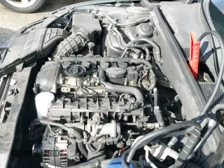 ✅ 2013 Audi A4 Premium • VIN: WAUAFAFL4DN016105 • Lot: 43079543. Wystawiony na IAAI z przebiegiem 113 291 mil. Bezpłatny archiwum sprzedaży aukcyjnych z USA i szczegółowy raport historii pojazdu na DreamBid. Zdjęcie 13.