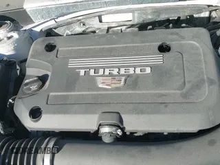 ✅ 2020 Cadillac XT4 FWD Sport • VIN: 1GYFZER43LF076651 • Lot: 43795774. Wystawiony na IAAI z przebiegiem 9 700 mil. Bezpłatny archiwum sprzedaży aukcyjnych z USA i szczegółowy raport historii pojazdu na DreamBid. Zdjęcie 19.